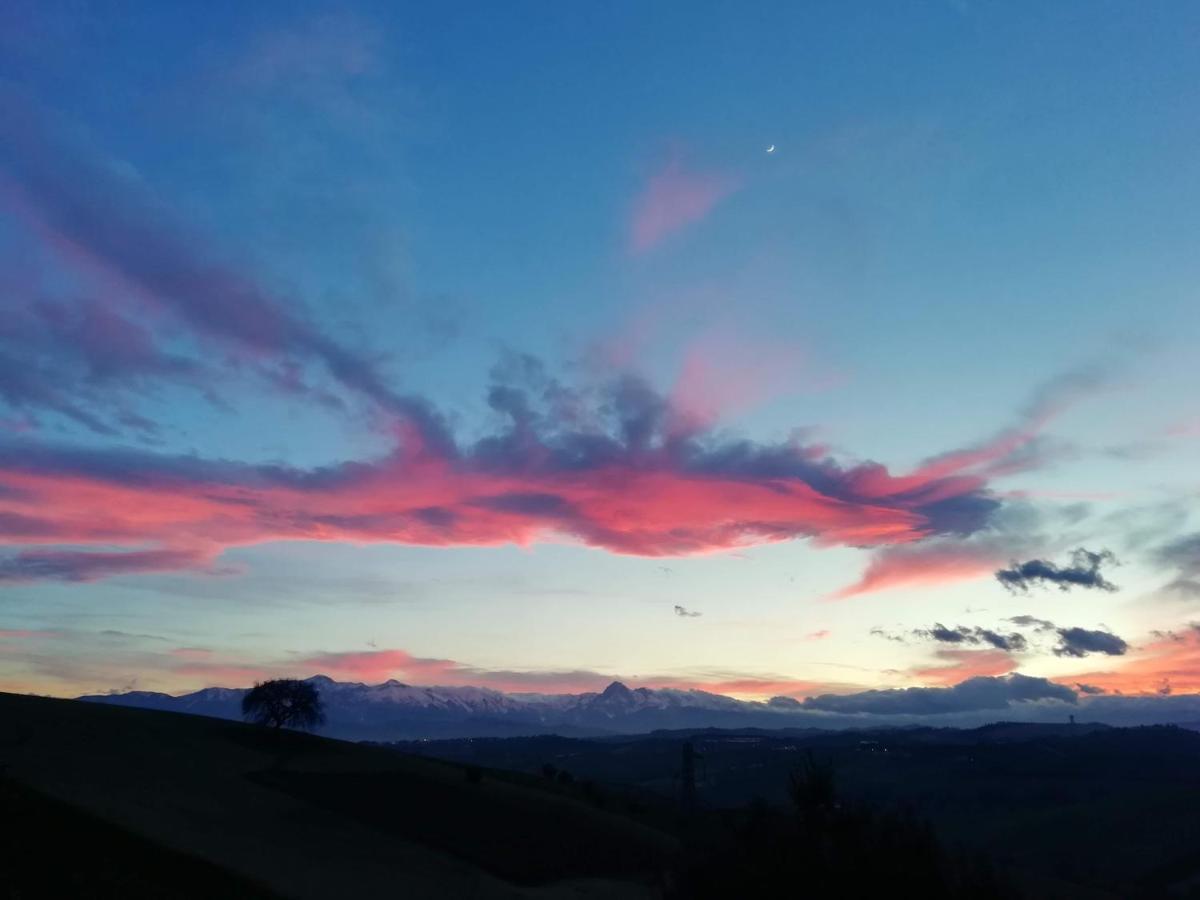 B&B Gli Amici Del Tubarello Roseto Degli Abruzzi Exteriör bild
