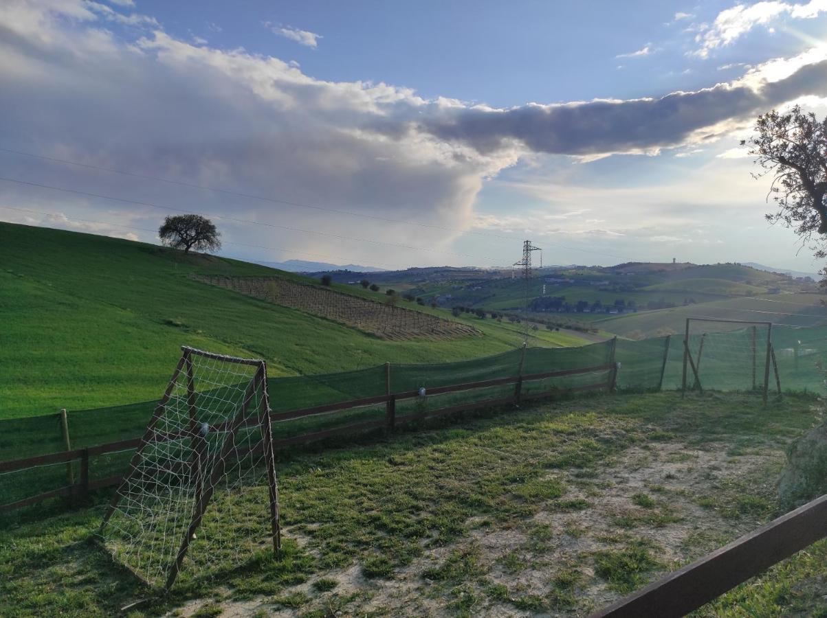 B&B Gli Amici Del Tubarello Roseto Degli Abruzzi Exteriör bild
