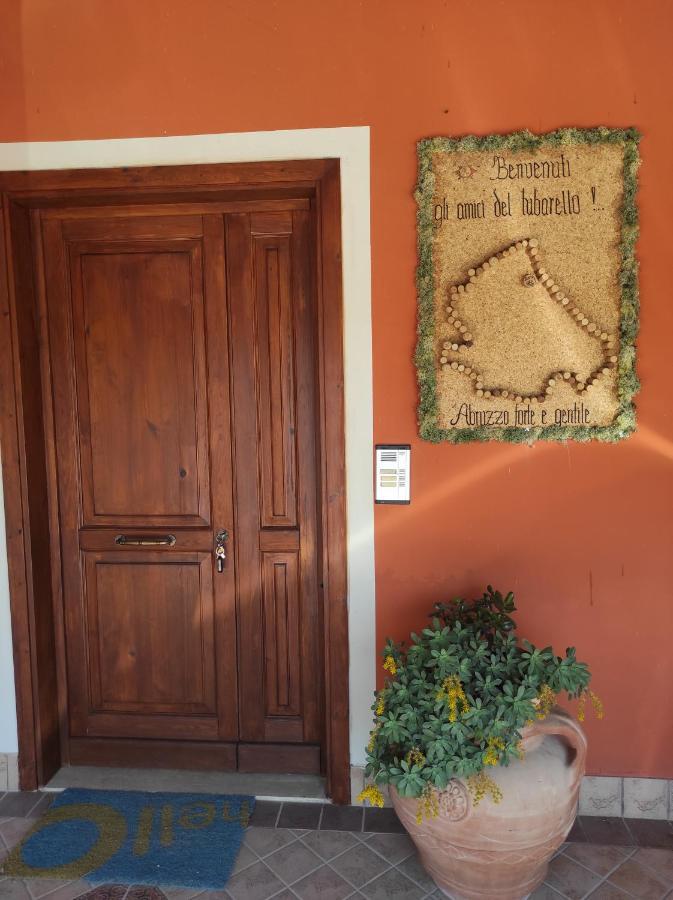 B&B Gli Amici Del Tubarello Roseto Degli Abruzzi Exteriör bild