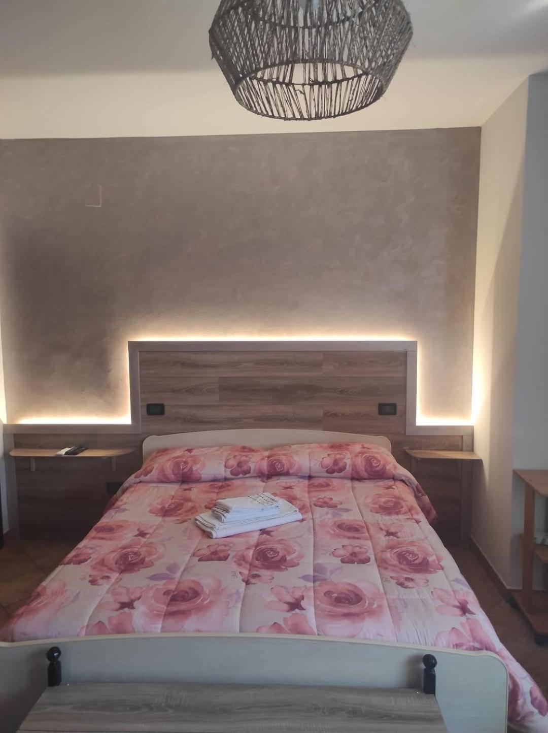 B&B Gli Amici Del Tubarello Roseto Degli Abruzzi Exteriör bild